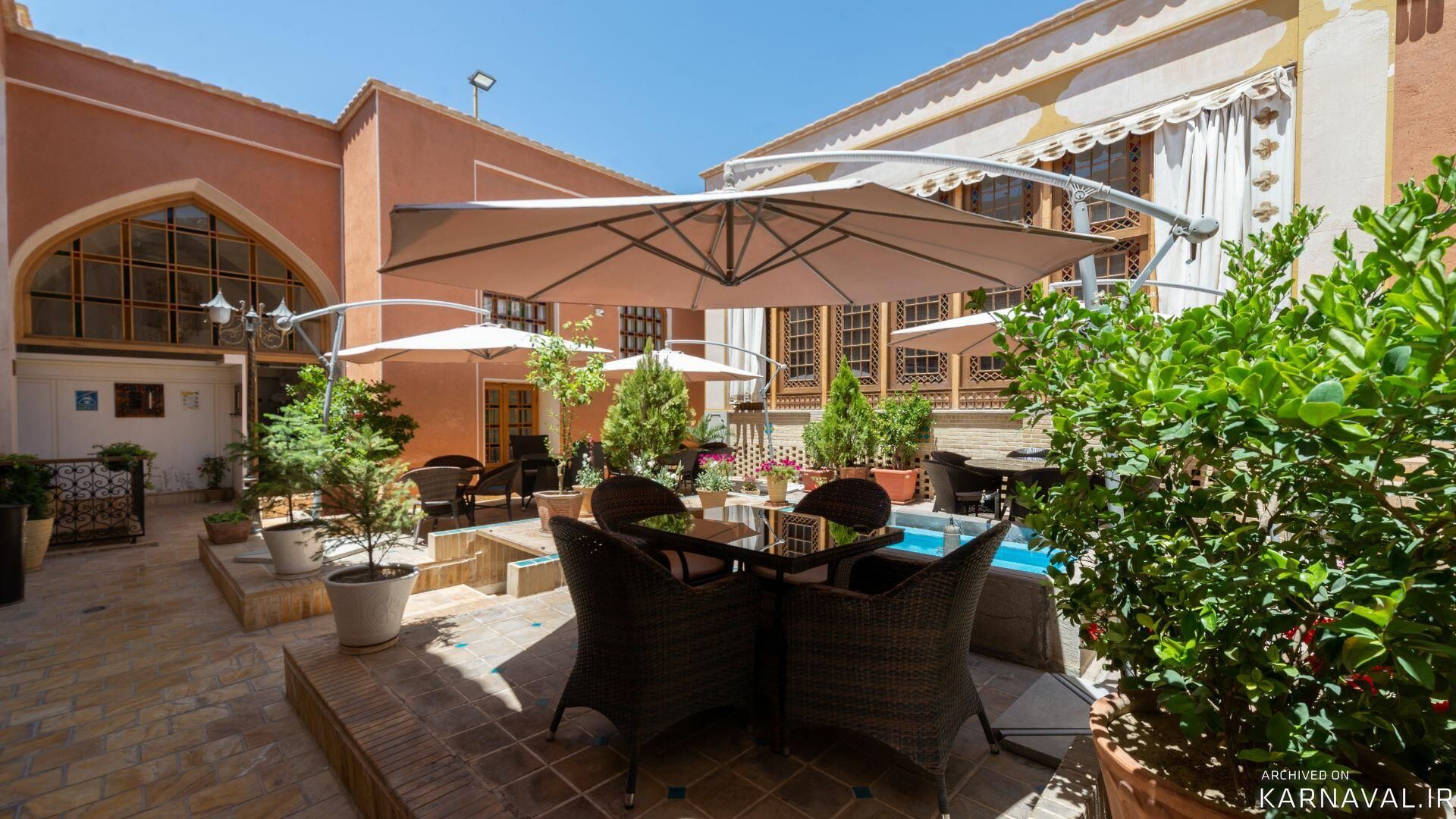 اقامتگاه سنتی میناس اصفهان