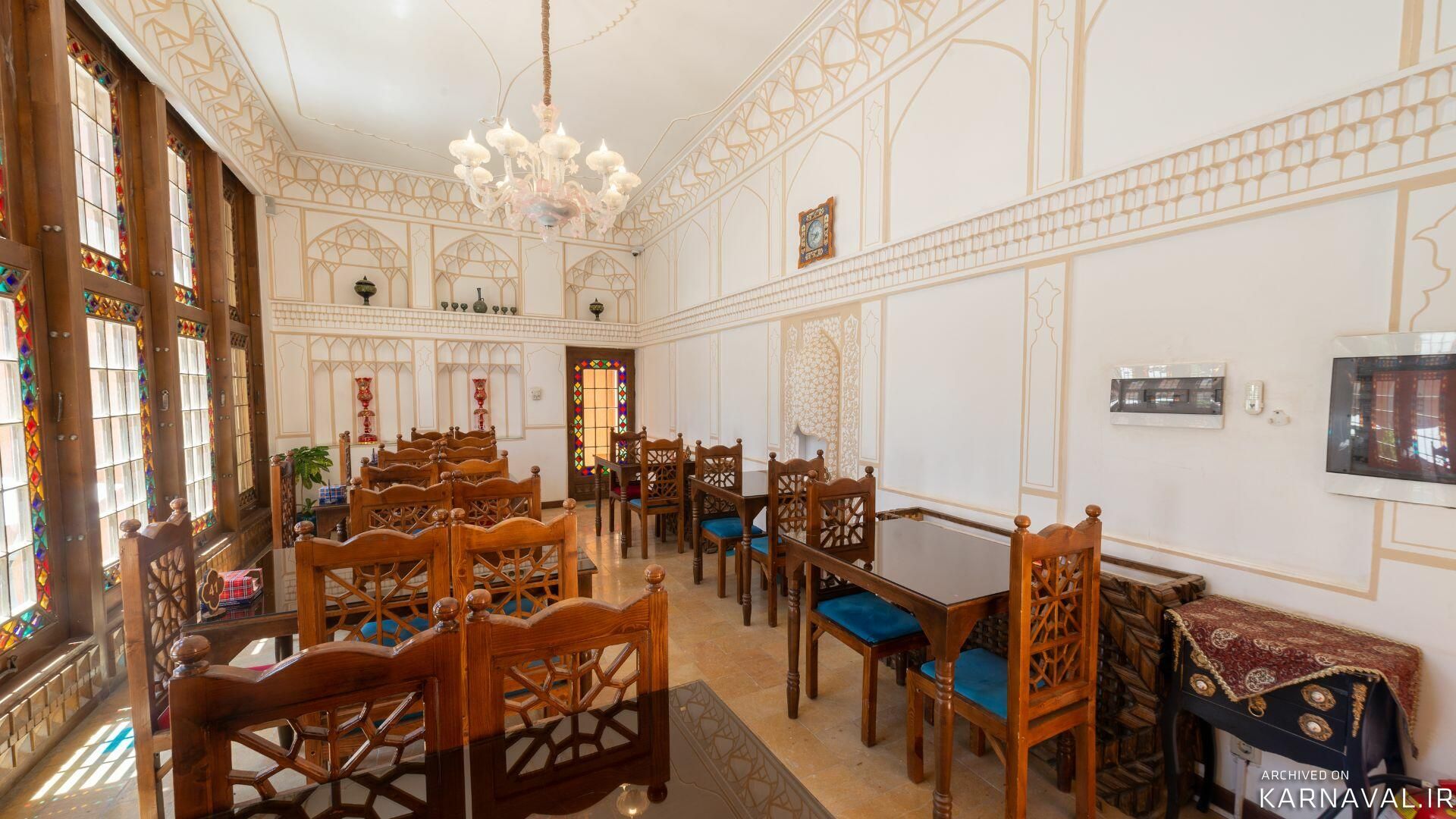 اقامتگاه سنتی میناس اصفهان