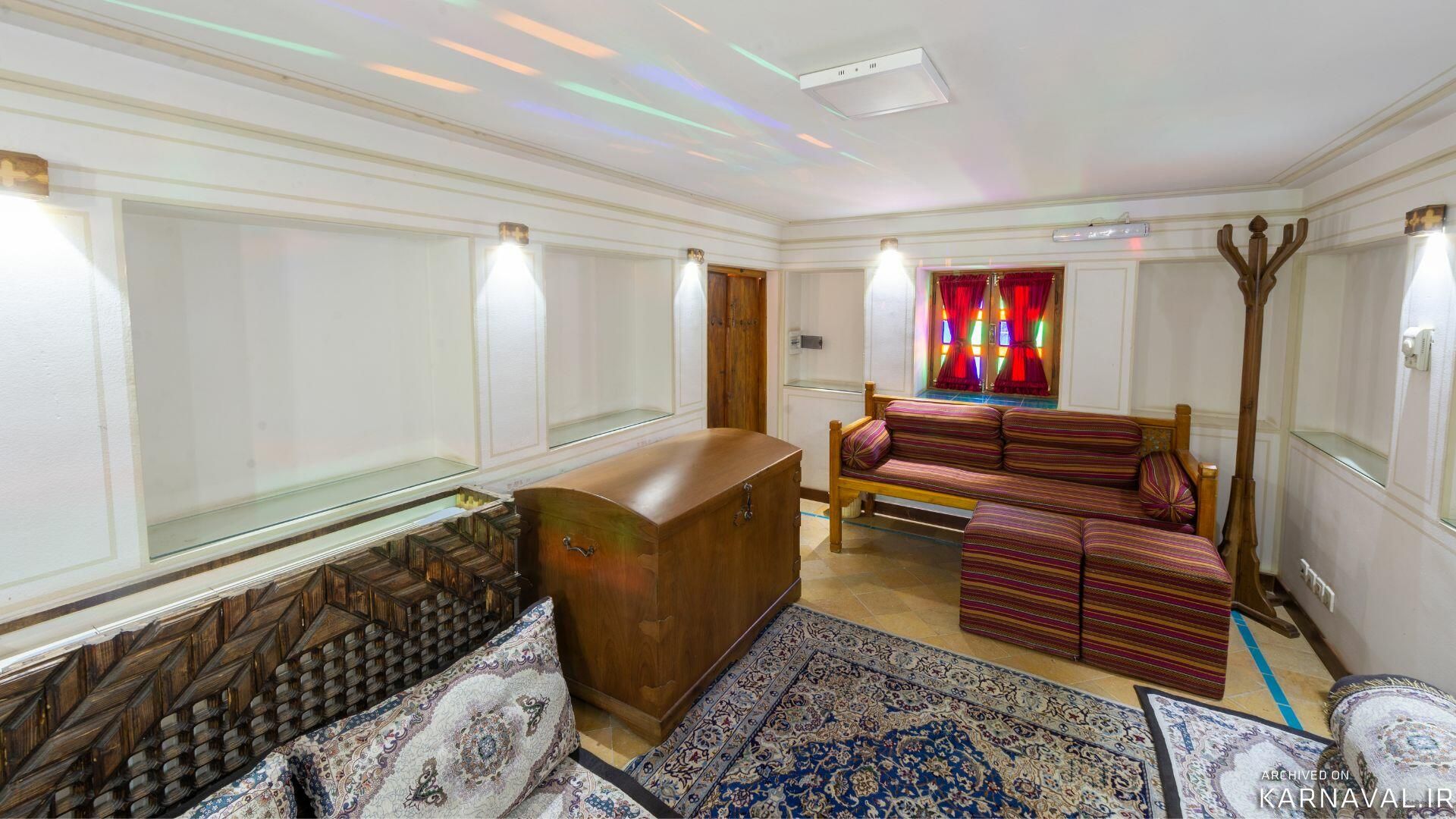 اقامتگاه سنتی میناس اصفهان