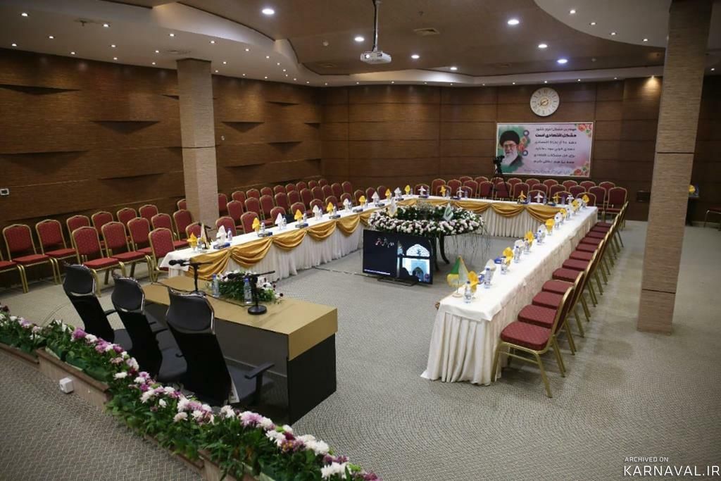 https://media.karnaval.ir/uploads/2024/08/42952.jpeg