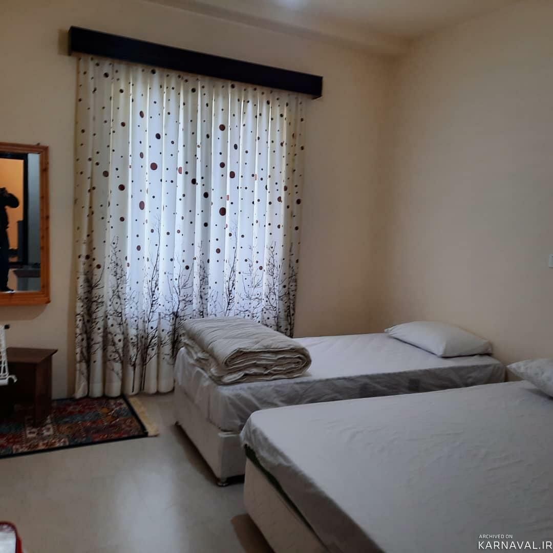 https://media.karnaval.ir/uploads/2024/08/43435.jpeg