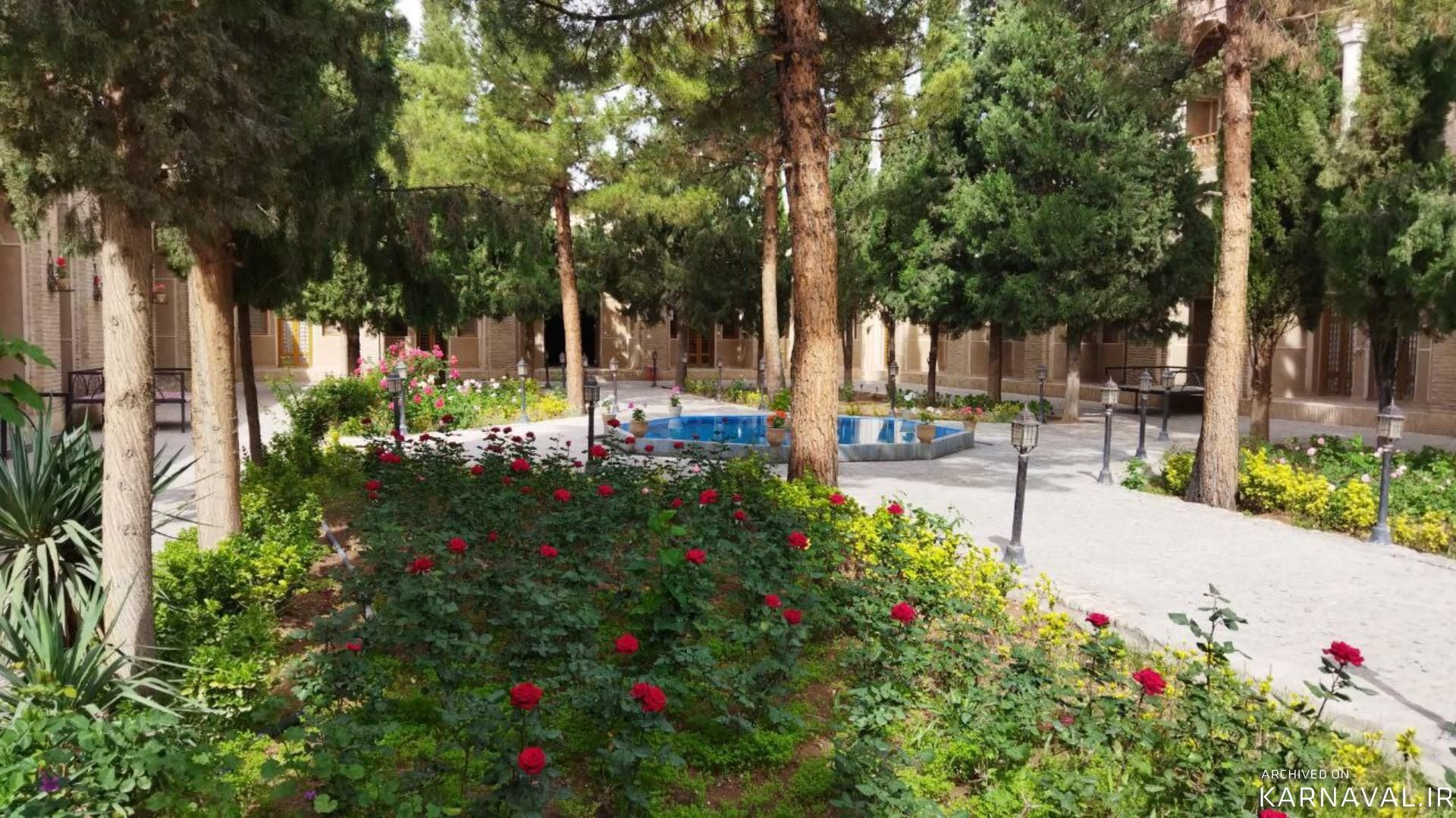 اقامتگاه سنتی شاه ولی (ایوان سابق) ماهان