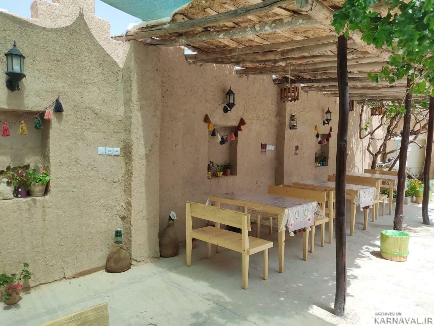 اقامتگاه بوم گردی نقش رستم مرودشت