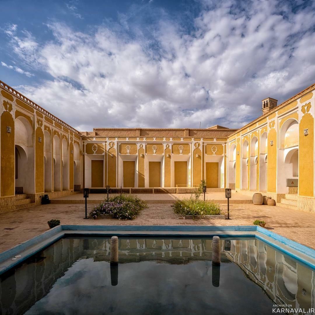 اقامتگاه سنتی عمارت قجری ابرکوه اقامتگاه سنتی عمارت قجری ابرکوه