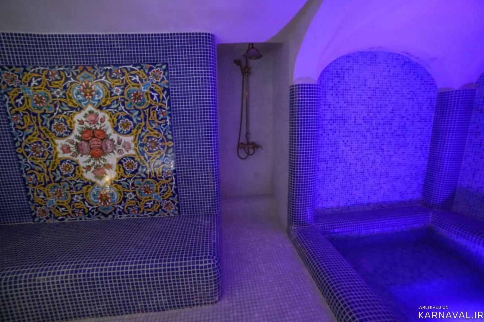 اقامتگاه بوم گردی عمارت هفت رنگ شیراز