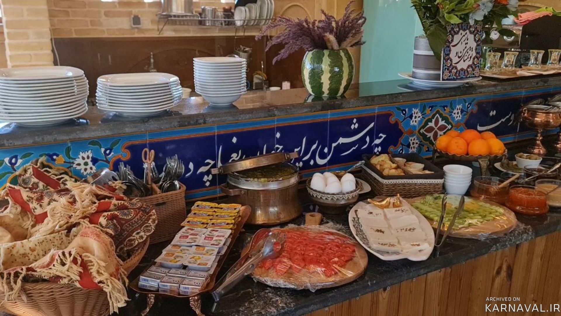 اقامتگاه سنتی عمارت طاووسیه اصفهان