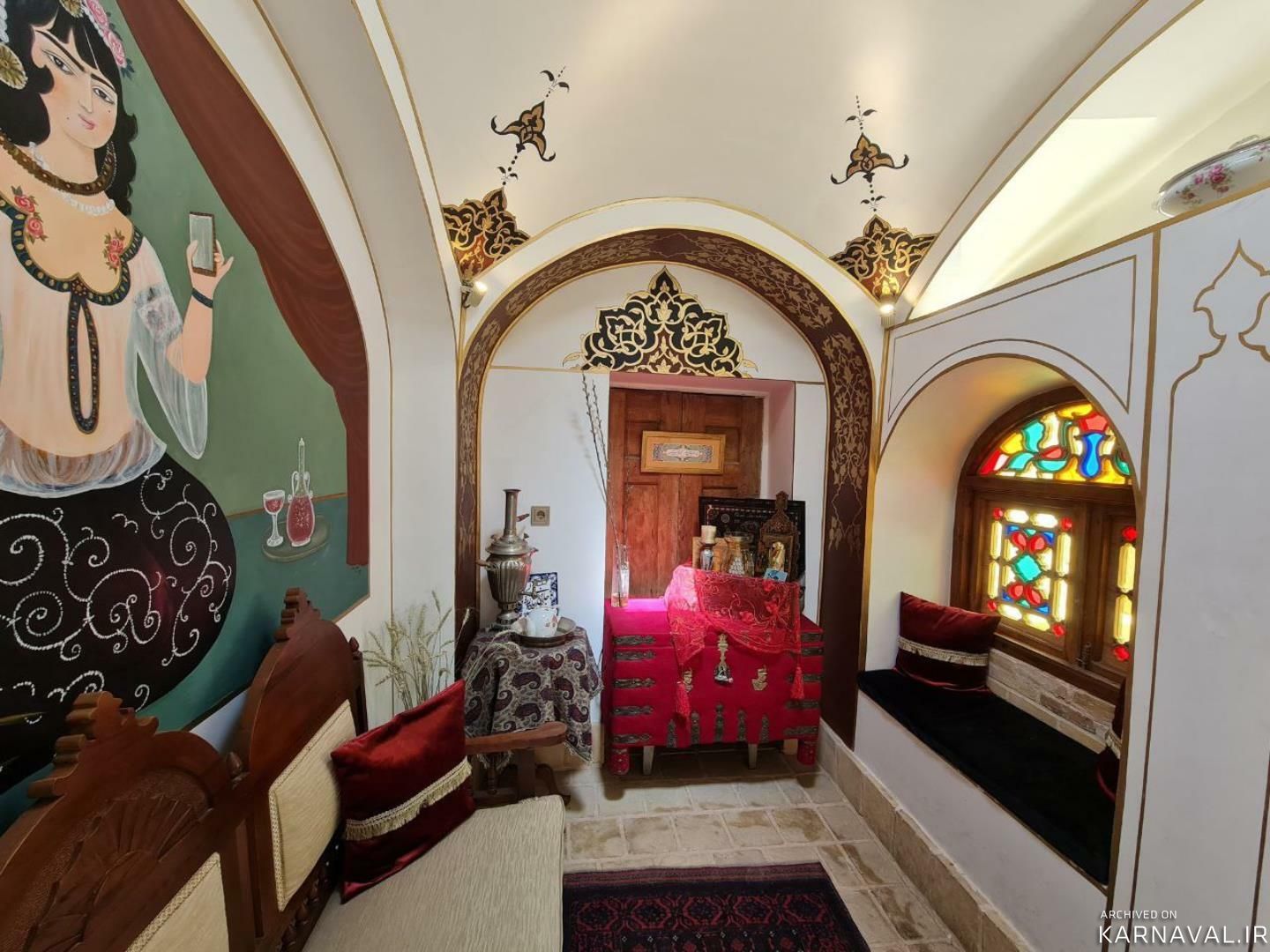 اقامتگاه سنتی عمارت طاووسیه اصفهان