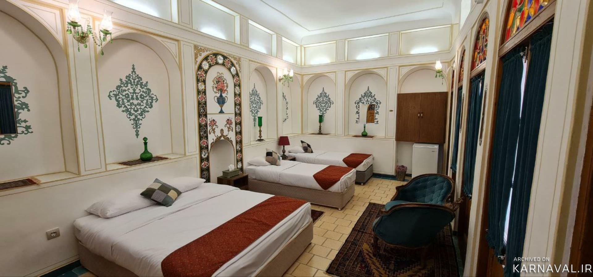 اقامتگاه سنتی عمارت طاووسیه اصفهان