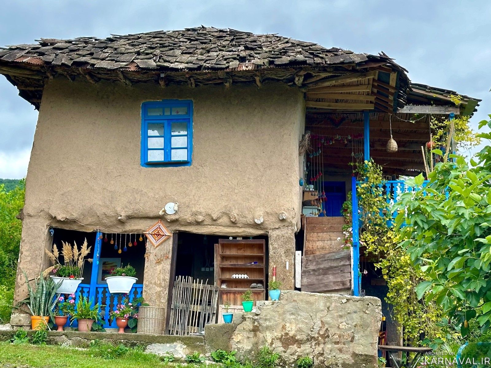 https://media.karnaval.ir/uploads/2024/09/house-27294-2024-09-02-09-04-04-e64a6c7fbc7ecc792512fc8d2bc57a604f3c8821-454190.jpg