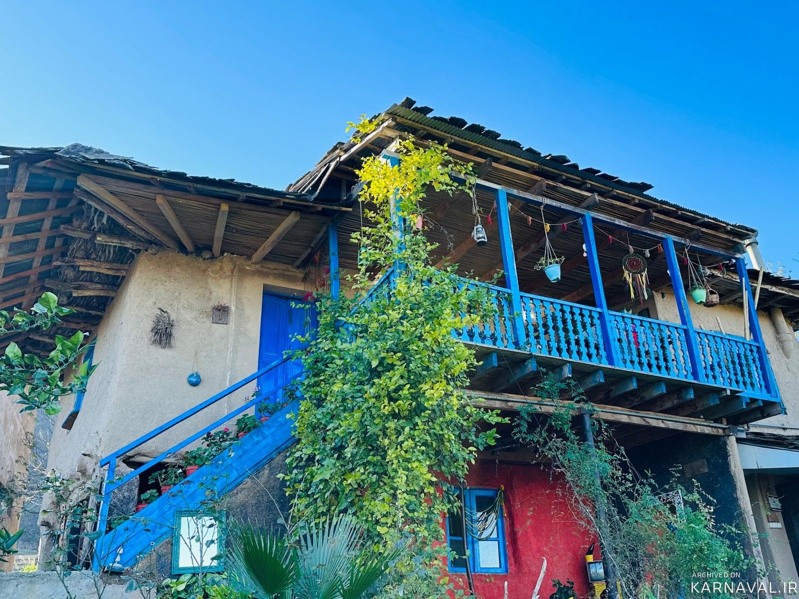 https://media.karnaval.ir/uploads/2024/09/house-27294-2024-09-02-09-04-07-143f032062e5b3914cfaa7404c9bcfcadaccd441-983348.jpg