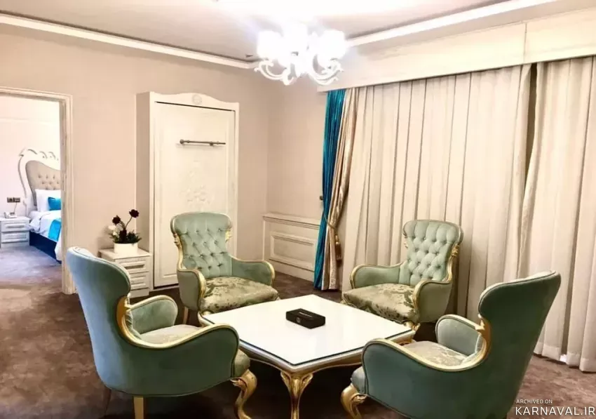 https://media.karnaval.ir/uploads/2024/10/36969.webp