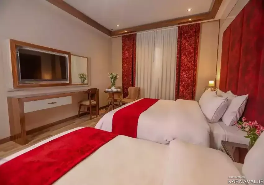 https://media.karnaval.ir/uploads/2024/10/50052.webp