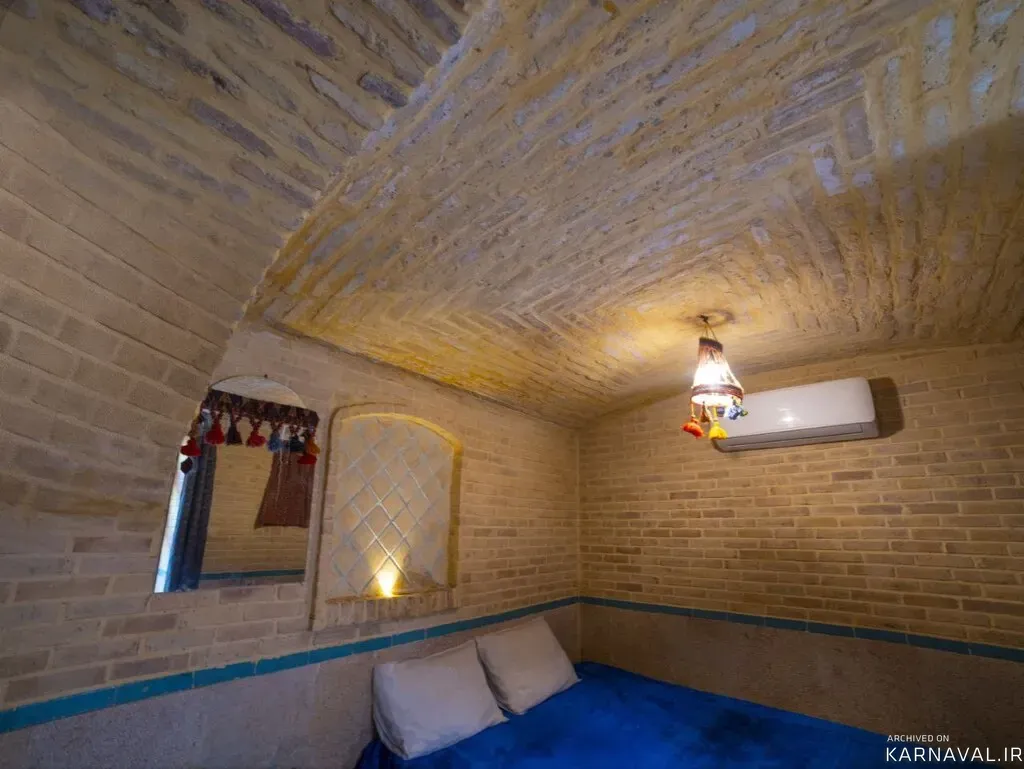 اقامتگاه بوم گردی عمارت هفت رنگ شیراز