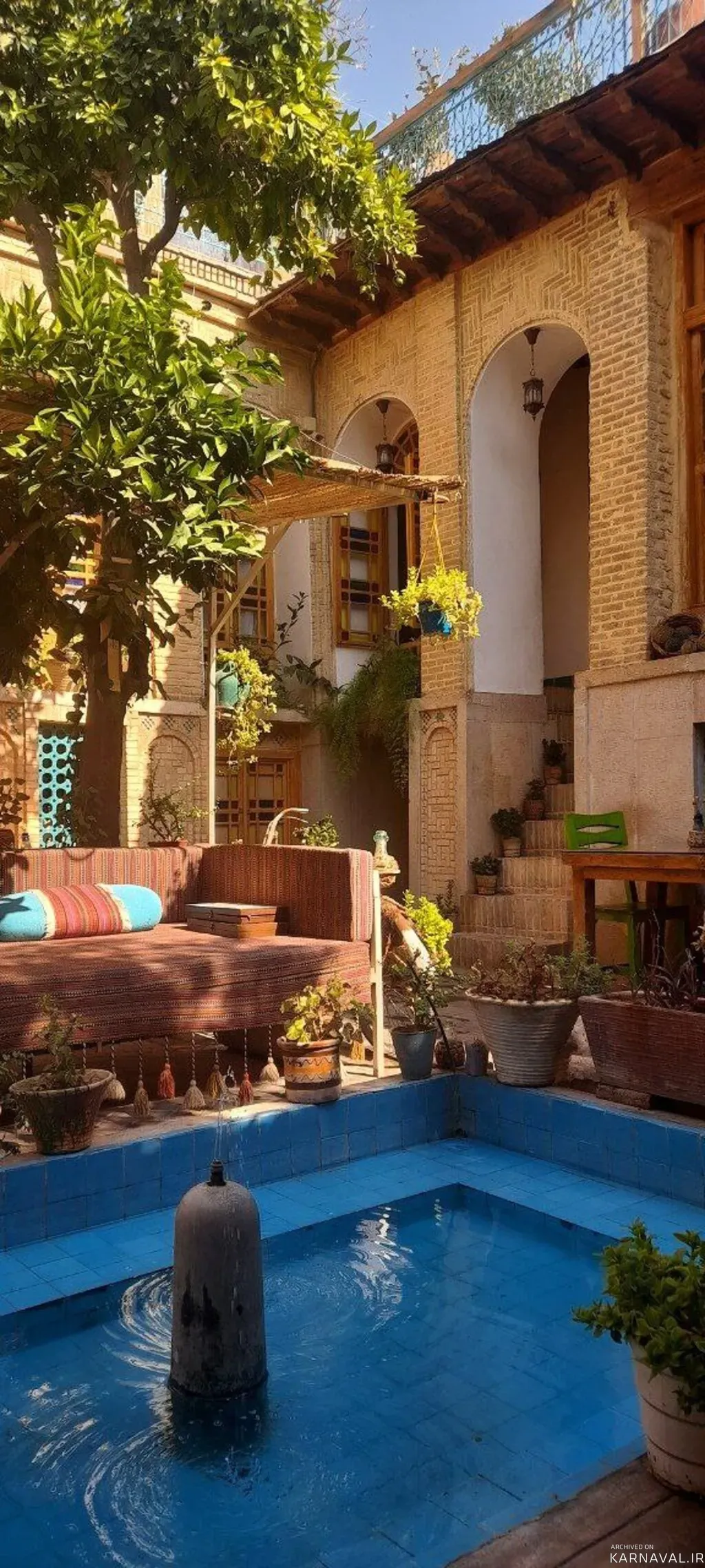اقامتگاه بوم گردی عمارت هفت رنگ شیراز