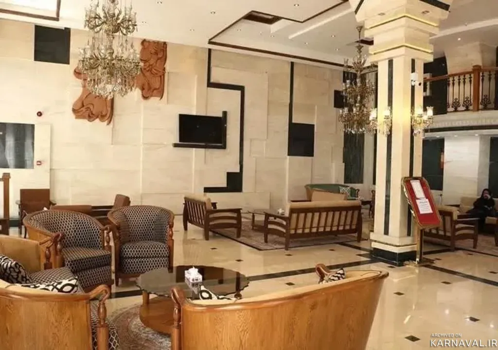 https://media.karnaval.ir/uploads/2024/10/54705.webp