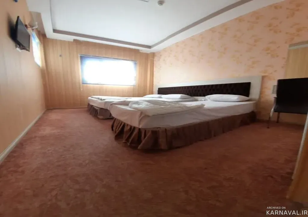 https://media.karnaval.ir/uploads/2024/10/58297.webp