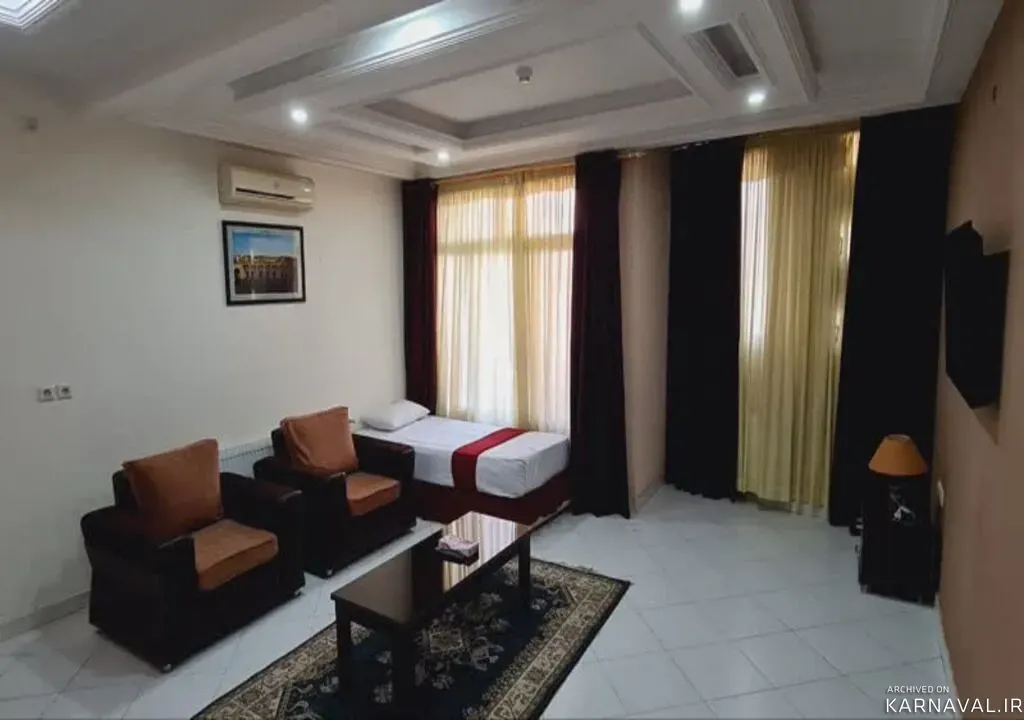 https://media.karnaval.ir/uploads/2024/10/58729.webp