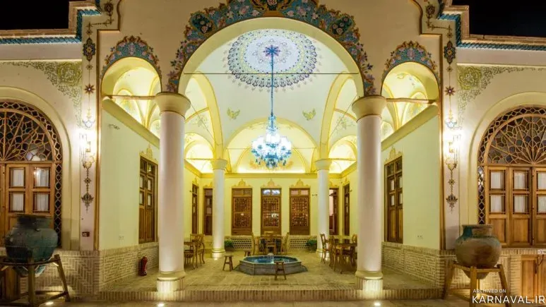 اقامتگاه تاریخی یاسمین راهب کاشان