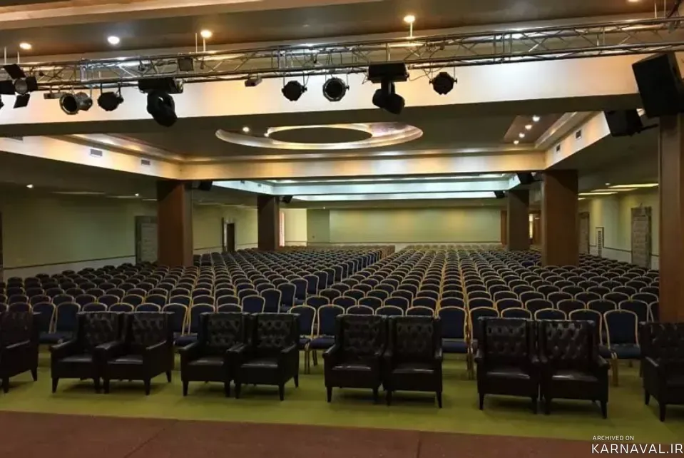 https://media.karnaval.ir/uploads/2024/10/86875.webp