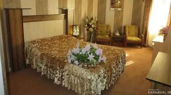 https://media.karnaval.ir/uploads/2024/10/93318.webp