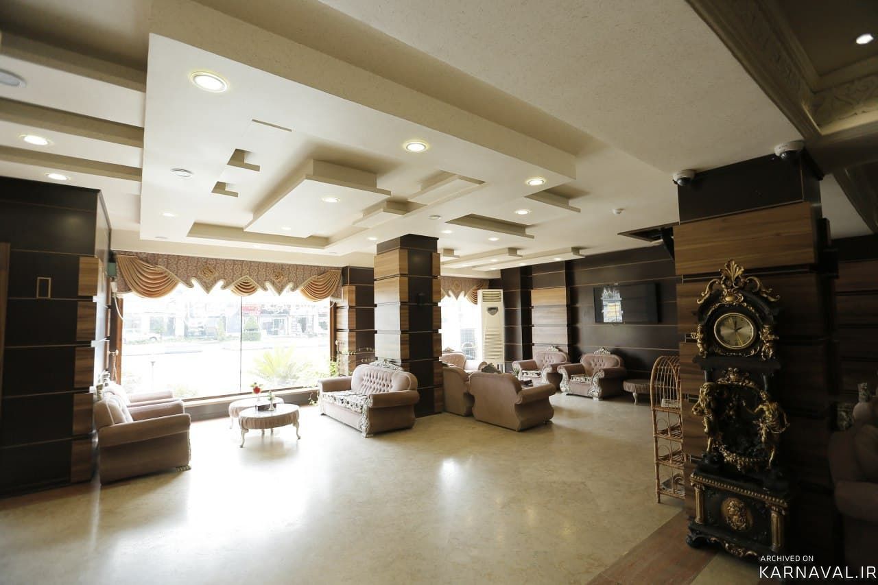 https://media.karnaval.ir/uploads/2024/11/cvq-1724829528.jpg