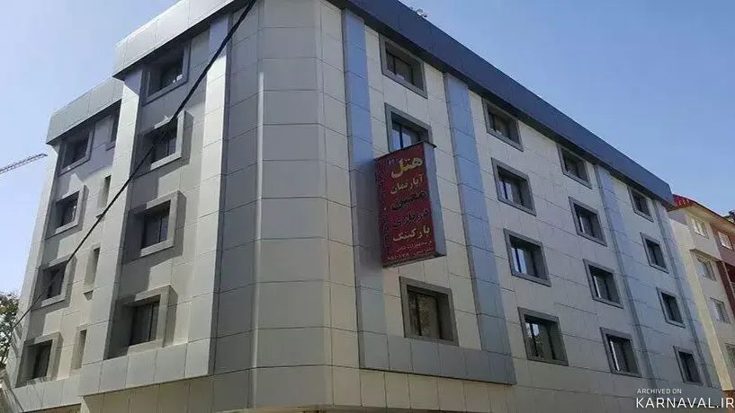 https://media.karnaval.ir/uploads/2024/11/pod-hotel-hotel-66dc26f16923b6d6557fe6b8.jpg