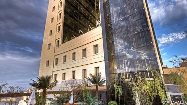 https://media.karnaval.ir/uploads/2024/11/pod-hotel-hotel-66ddb3ceace64009bdabdc77.jpg