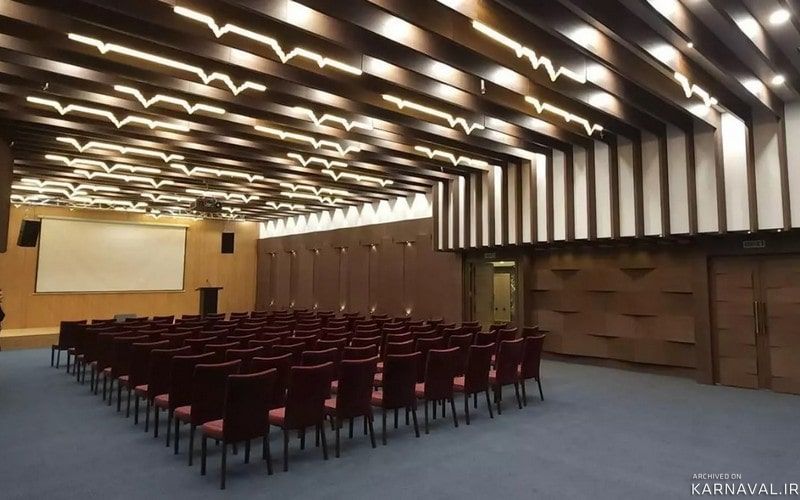 https://media.karnaval.ir/uploads/2024/11/sim-1724160752.jpg