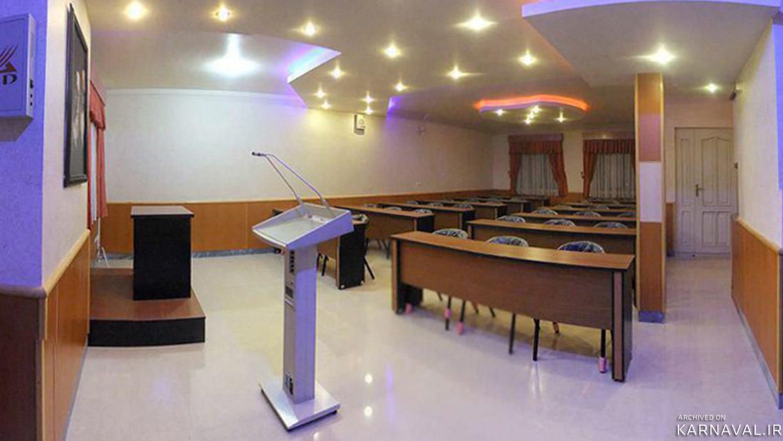https://media.karnaval.ir/uploads/2024/12/21956.jpeg