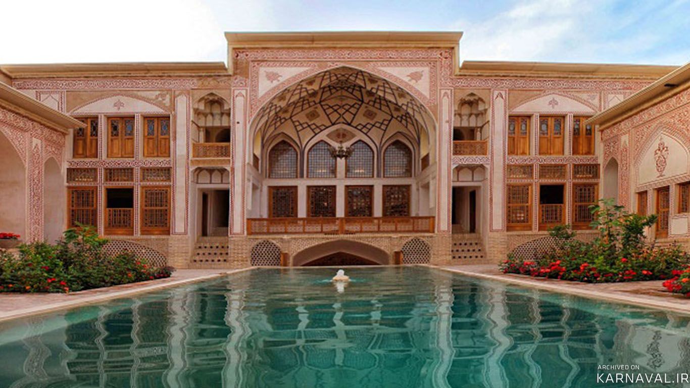 هتل مهینستان راهب کاشان