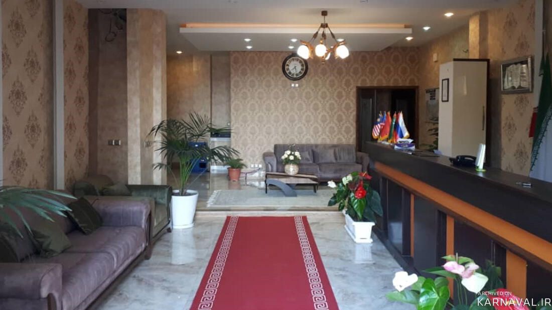 https://media.karnaval.ir/uploads/2024/12/35230.jpeg