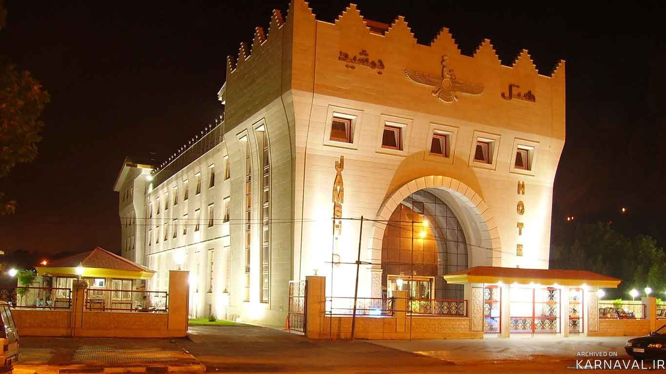 https://media.karnaval.ir/uploads/2024/12/3562.jpg