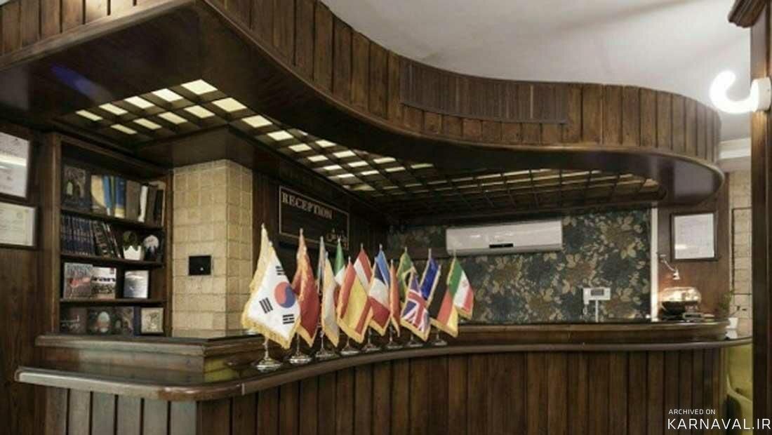https://media.karnaval.ir/uploads/2024/12/37094.jpeg
