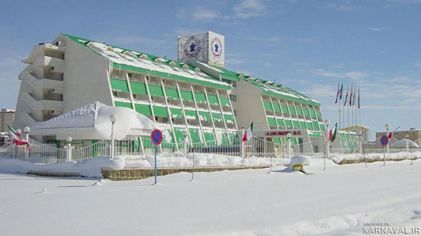 https://media.karnaval.ir/uploads/2024/12/3747.jpg