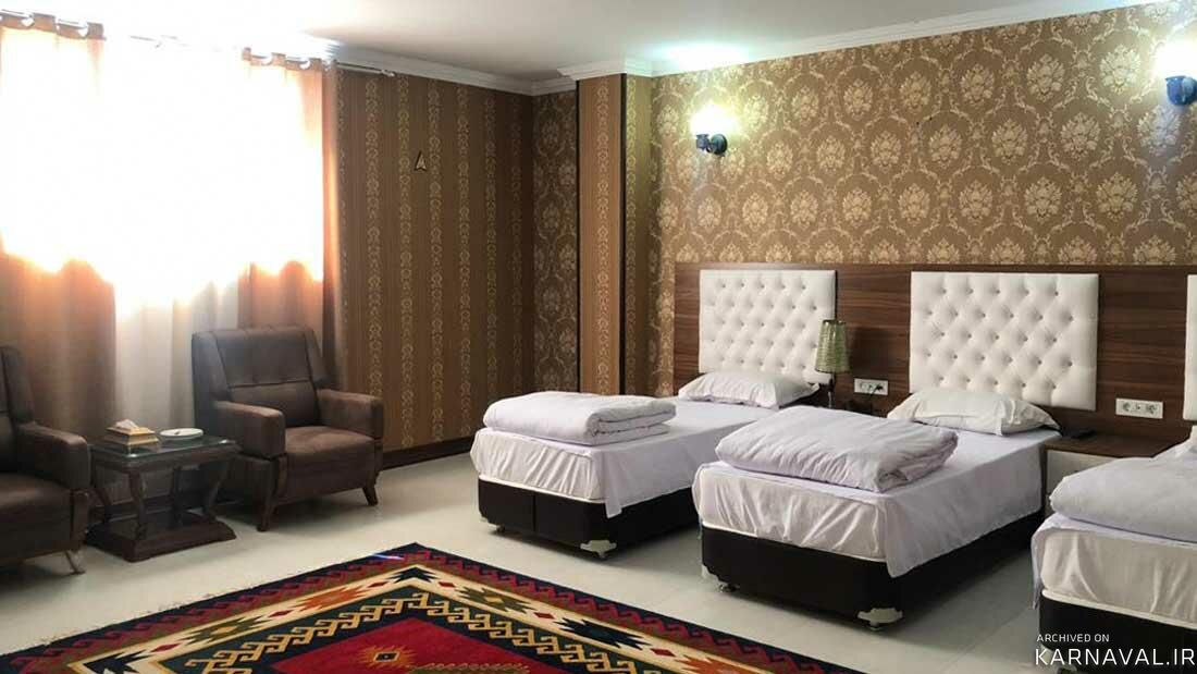 https://media.karnaval.ir/uploads/2024/12/37532.jpeg