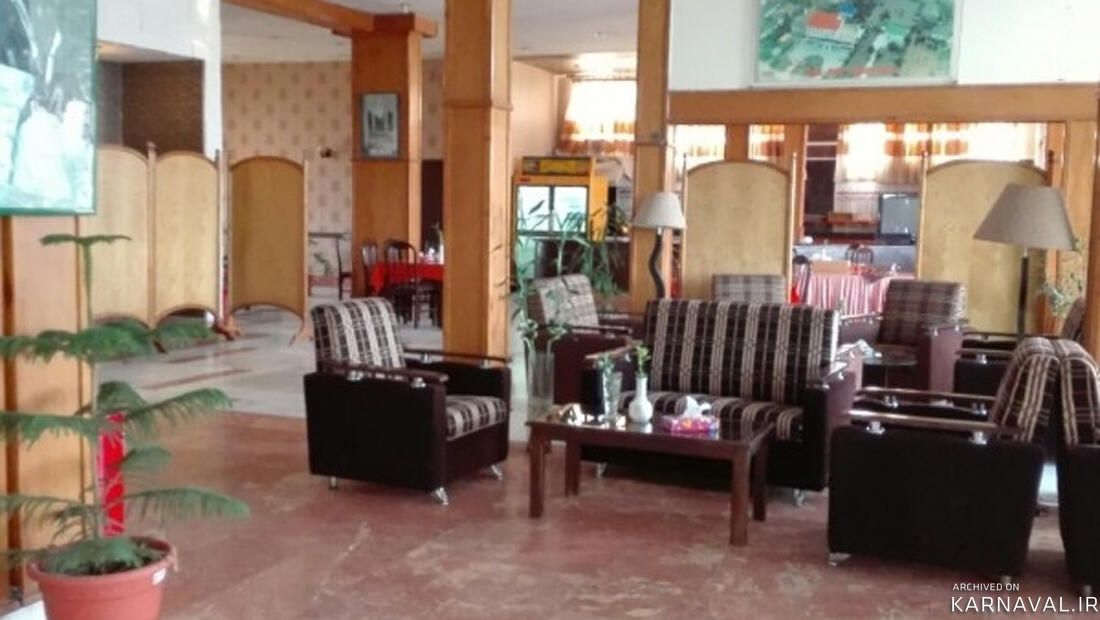 https://media.karnaval.ir/uploads/2024/12/38174.jpeg