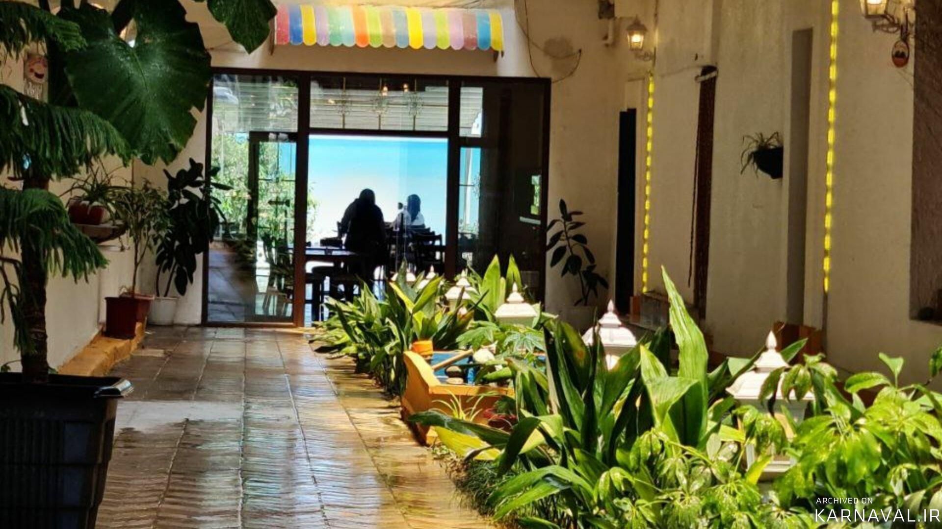 https://media.karnaval.ir/uploads/2024/12/42553.jpeg