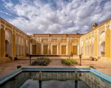 اقامتگاه سنتی عمارت قجری ابرکوه اقامتگاه سنتی عمارت قجری ابرکوه