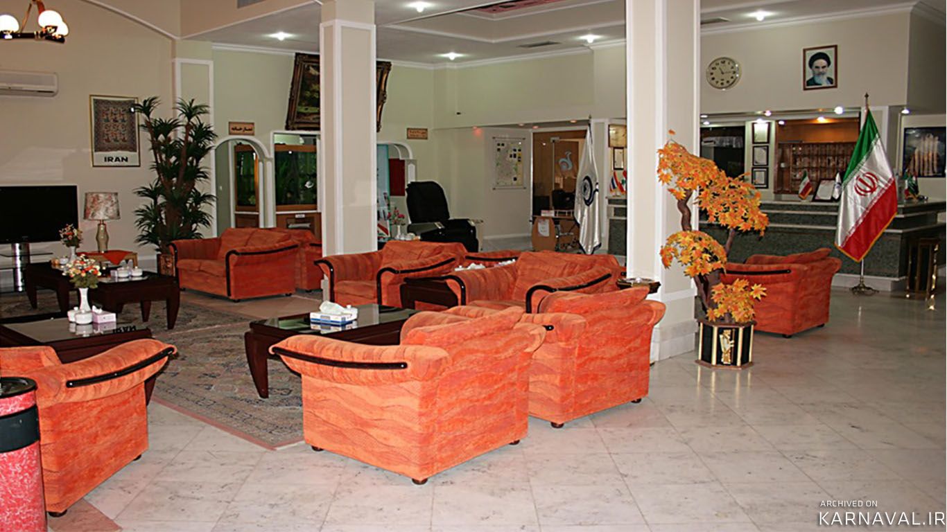 https://media.karnaval.ir/uploads/2024/12/5634.jpg