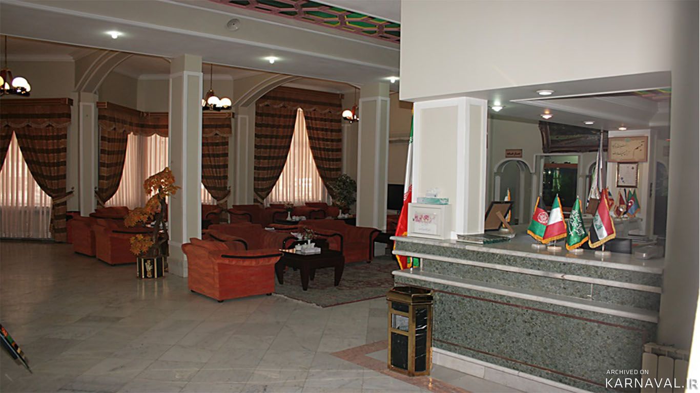 https://media.karnaval.ir/uploads/2024/12/5635.jpg