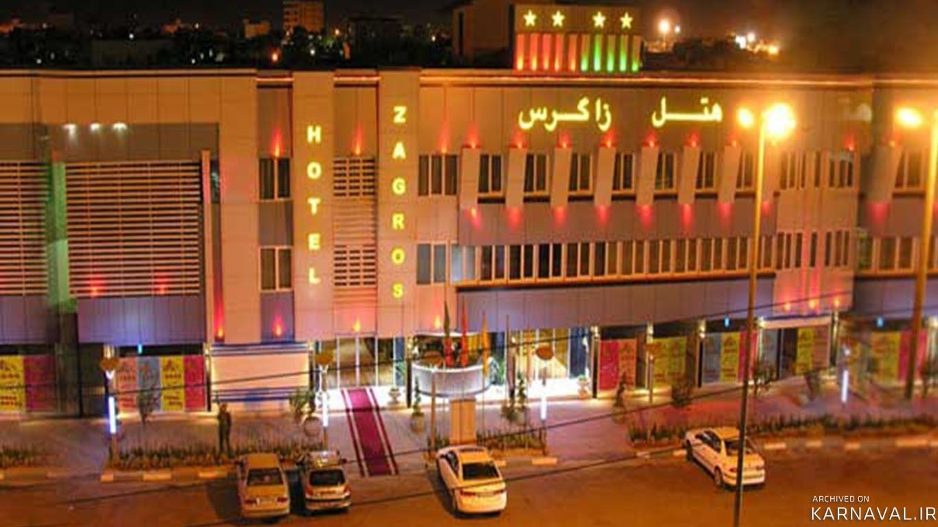https://media.karnaval.ir/uploads/2024/12/6673.jpg
