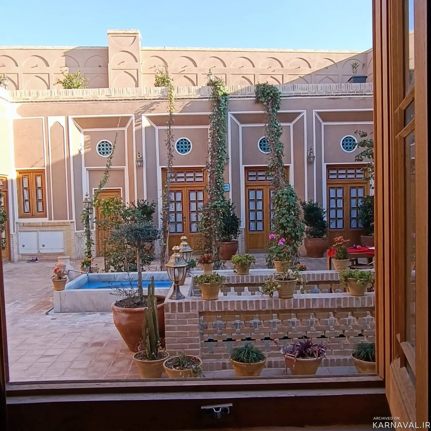 اقامتگاه بومگردی سرای دشتی (واحد امید) یزد اقامتگاه بومگردی سرای دشتی (واحد امید) یزد