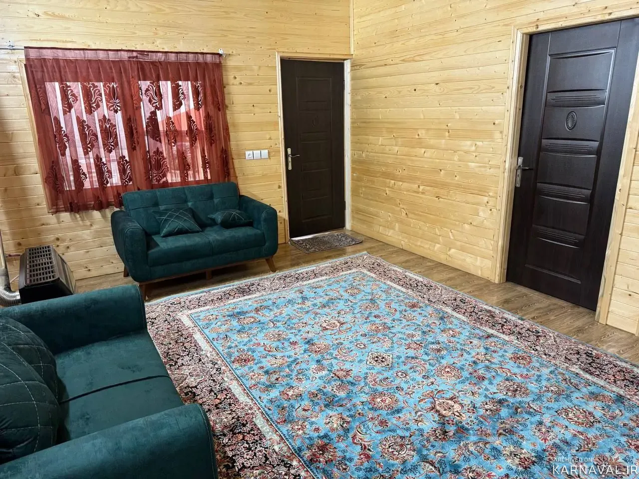 کلبه چوبی رویال لفور