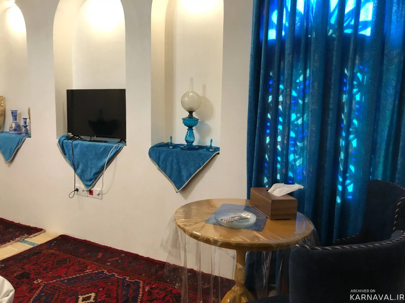 هتل سنتی نبوی (فیروزه ای) با صبحانه رایگان قزوین