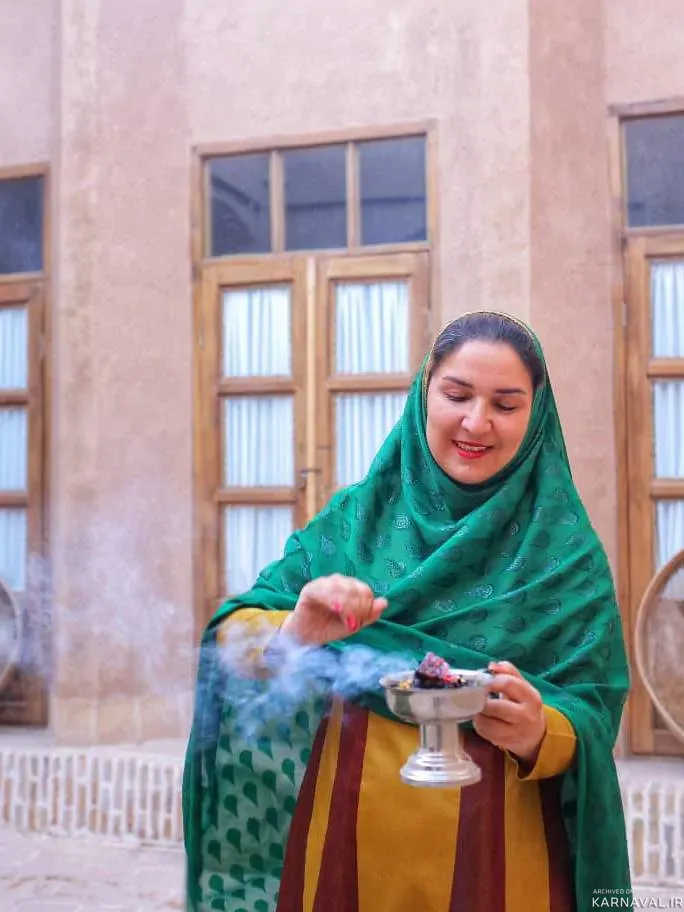 اقامتگاه بوم‌گردی خانه رستم(اتاق هوشمند) یزد
