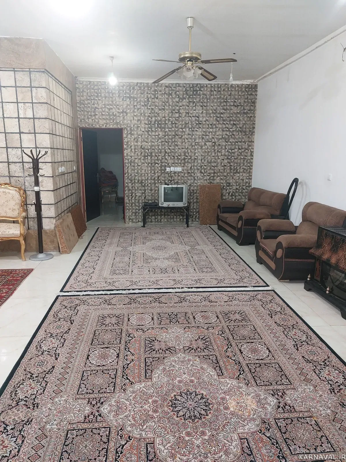 ویلا استخردار آبسرد نما رومی صادق آباد باغ بهادران ویلا استخردار آبسرد نما رومی صادق آباد باغ بهادران