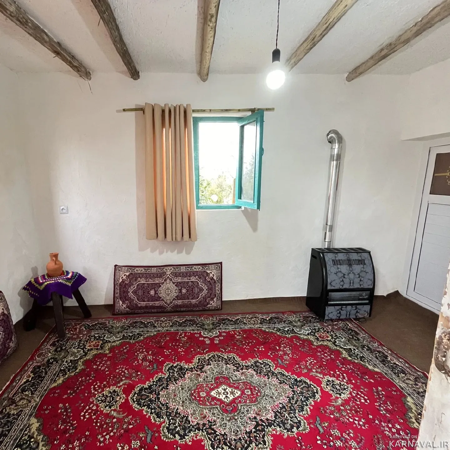 اقامتگاه بوم‌گردی روستایی رافا (اتاق سفید پَلَت)  سنگر