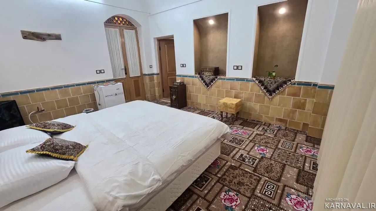 اقامتگاه بومگردی عمارت مهربانو عقدا (اتاق پارس بانو) عقدا اقامتگاه بومگردی عمارت مهربانو عقدا (اتاق پارس بانو) عقدا
