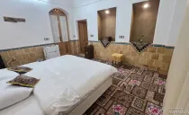 اقامتگاه بومگردی عمارت مهربانو عقدا (اتاق پارس بانو) عقدا اقامتگاه بومگردی عمارت مهربانو عقدا (اتاق پارس بانو) عقدا
