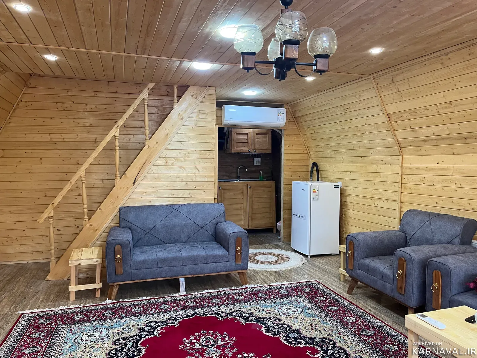کلبه سوئیسی جهاندیده فومن